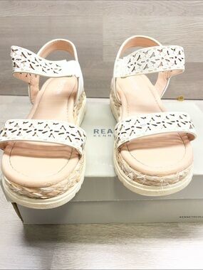 Kenneth Cole White Laser-Cut Espadrille Platform Sandals #378